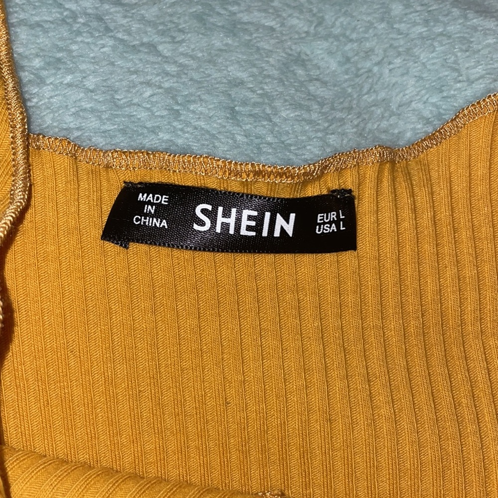 Shein Crop Top - Picture 3 of 3